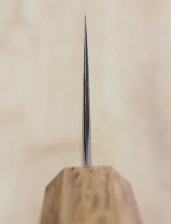 Miura Acier rapide en poudre Santoku, manche octogonal en chêne (165mm)