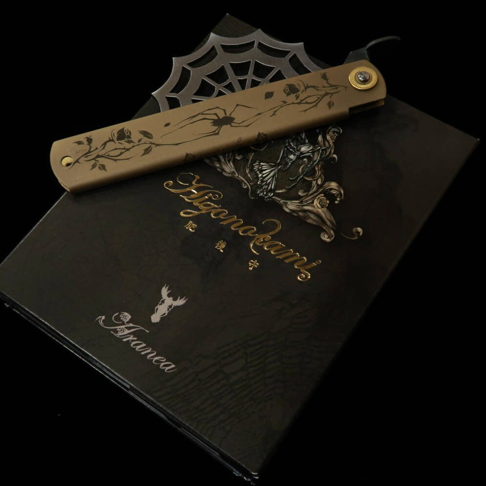 KANEKOMA Higonokami Aranea Araña Acero Azul Damasquinado (120mm)