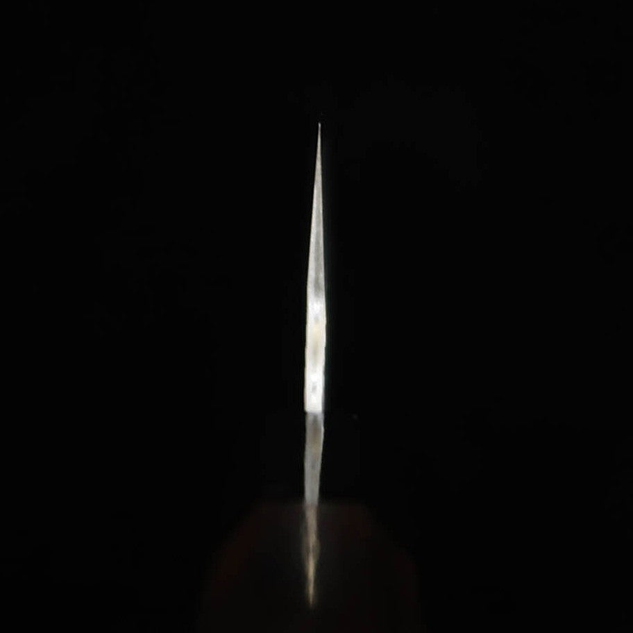 二唐刃物鍛造所NIGARA VG XEOS 槌目ダマスカス 三徳 黒檀柄 (185mm)