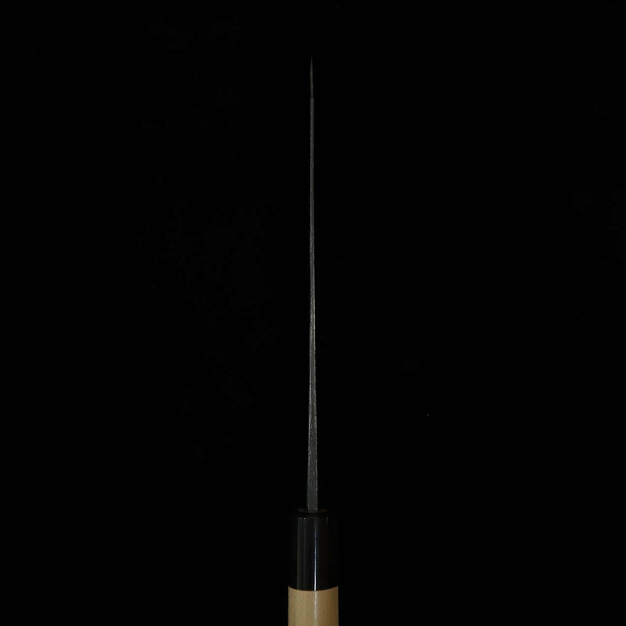 Miura MIURA by Shindo Gyuto Kirituke Aogami nº2, acabamento preto, cabo de madeira de magnólia com chifre de búfalo (210mm)