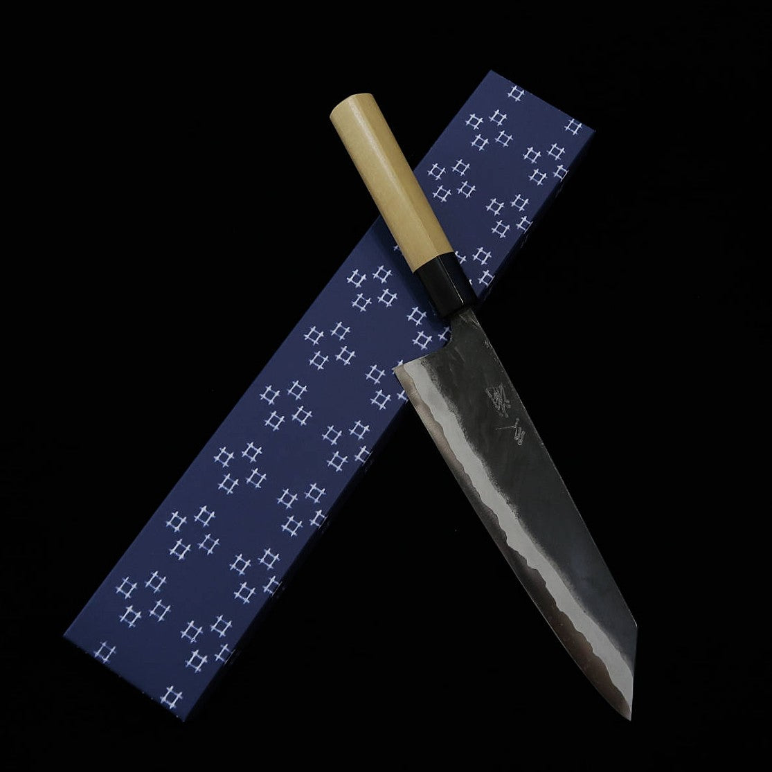 Miura MIURA by Shindo Gyuto Kirituke Aogami nº2, acabamento preto, cabo de madeira de magnólia com chifre de búfalo (210mm)