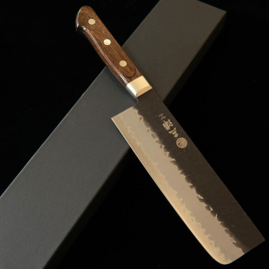 三浦MIURA 菜切 青紙スーパー 黒打ち 鎚目 焦茶柄 鍔付き(165mm)