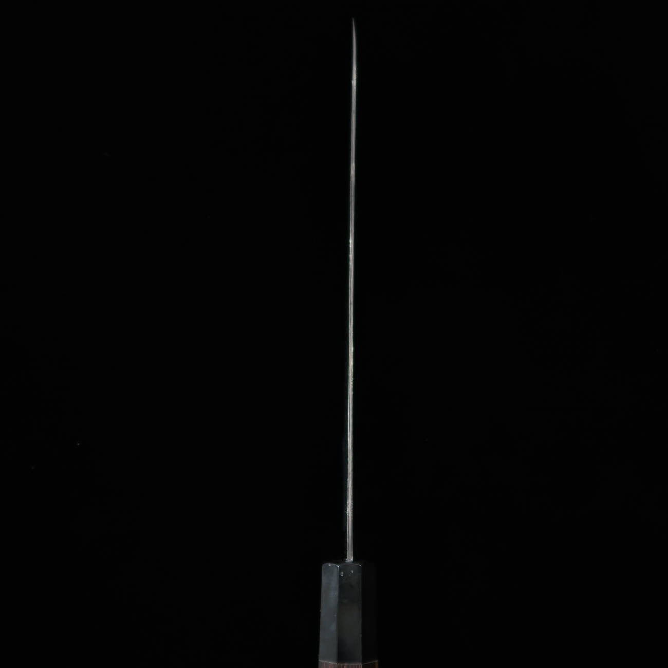 Miura MIURA Gyuto Ryuhyo SG2 Damasco escurecido, cabo octogonal de ébano e búfalo preto (240mm)