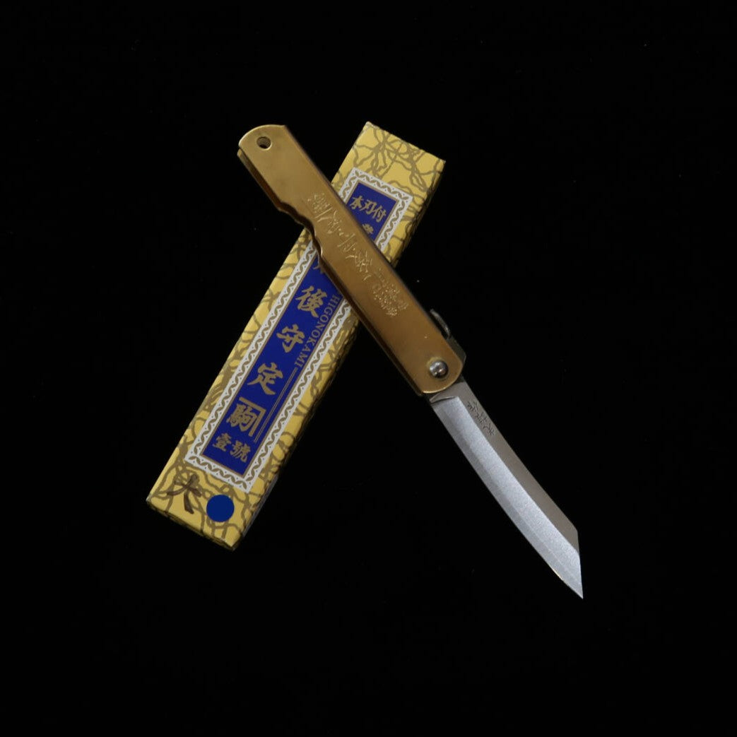 Japanese Folding knife HIGONOKAMI Mitsuo's work Blue steel Brass handle (72mm)