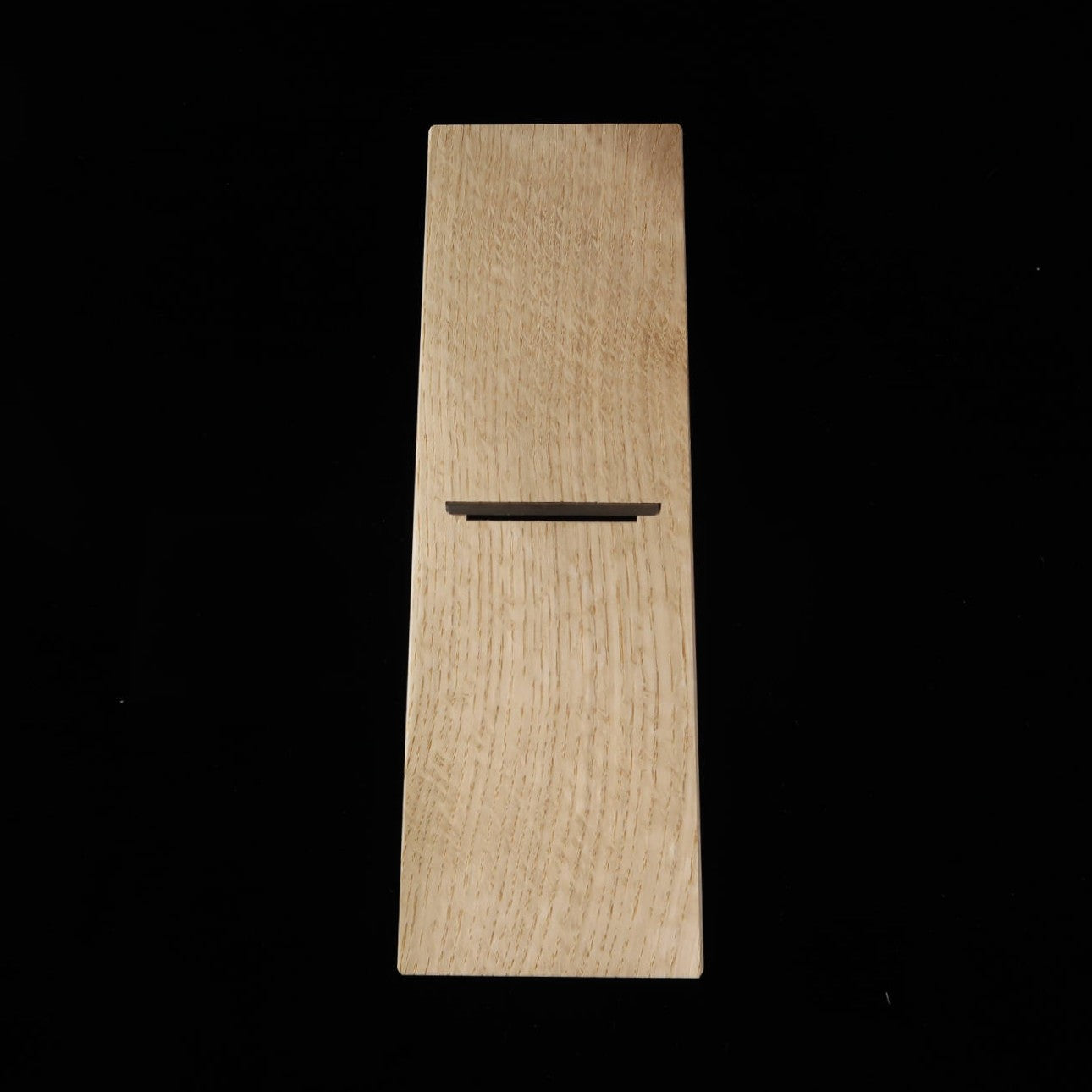 Bonito Box Throne 01003