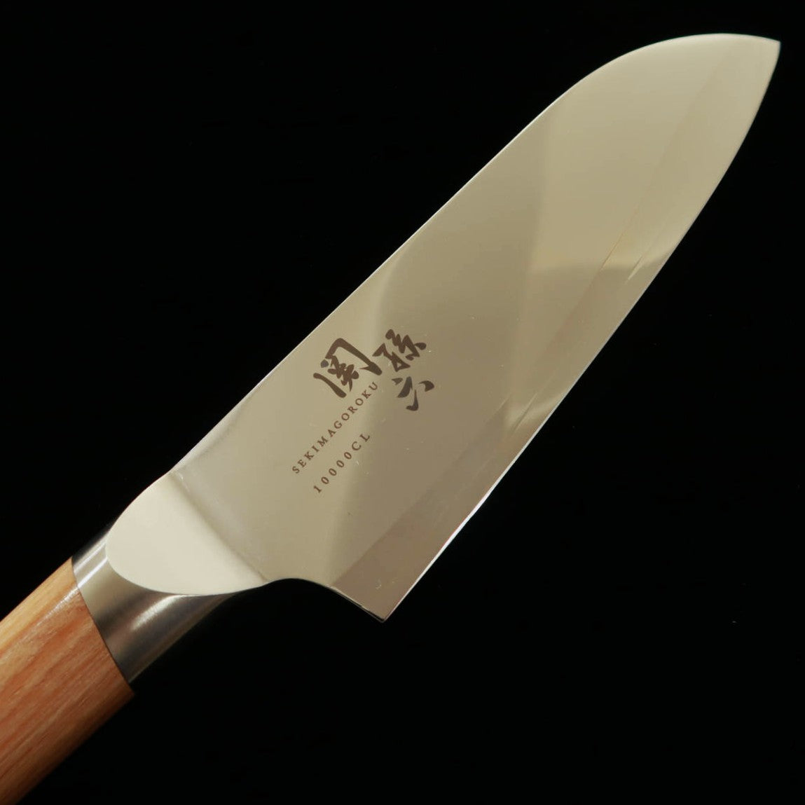 Seki Magoroku 10000CL AE-5253 Small Santoku (145mm)
