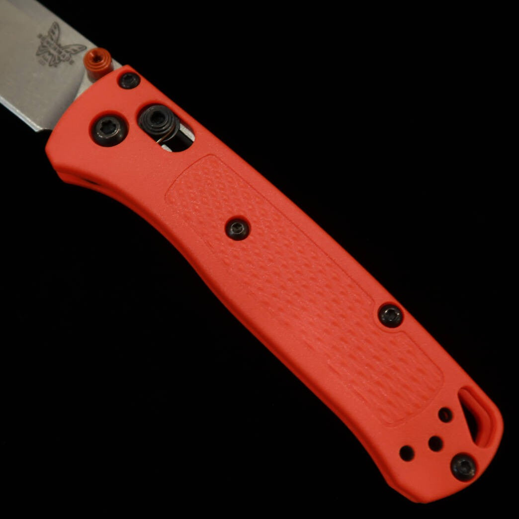 BENCHMADE 533 Mini Bugout Naranja (72mm)