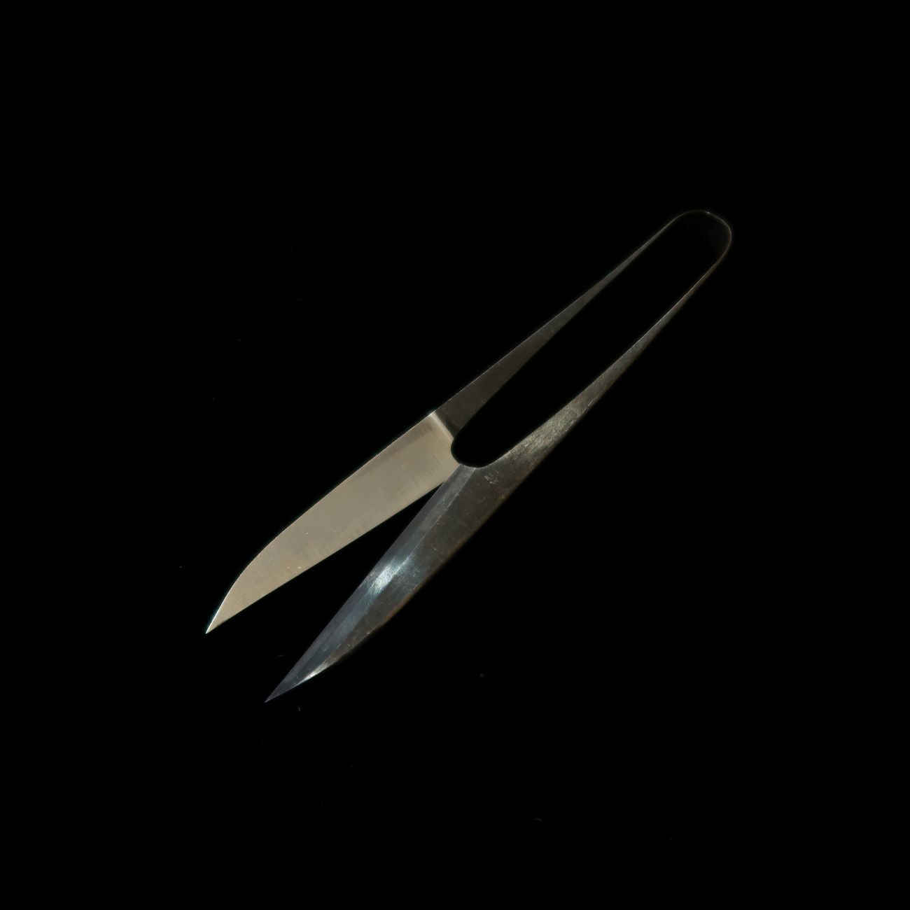 富士鹿にぎり 鋏 黒打 長刃イブシ箱入り (105mm)
