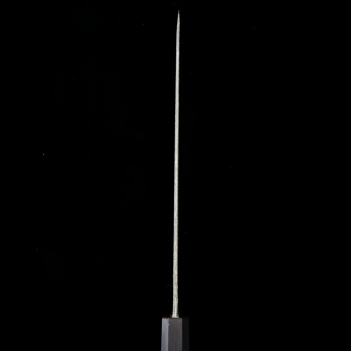 Gyuto MIURA Itadaki aço Shirogami nº2, acabamento preto cabo de bubinga (240mm)