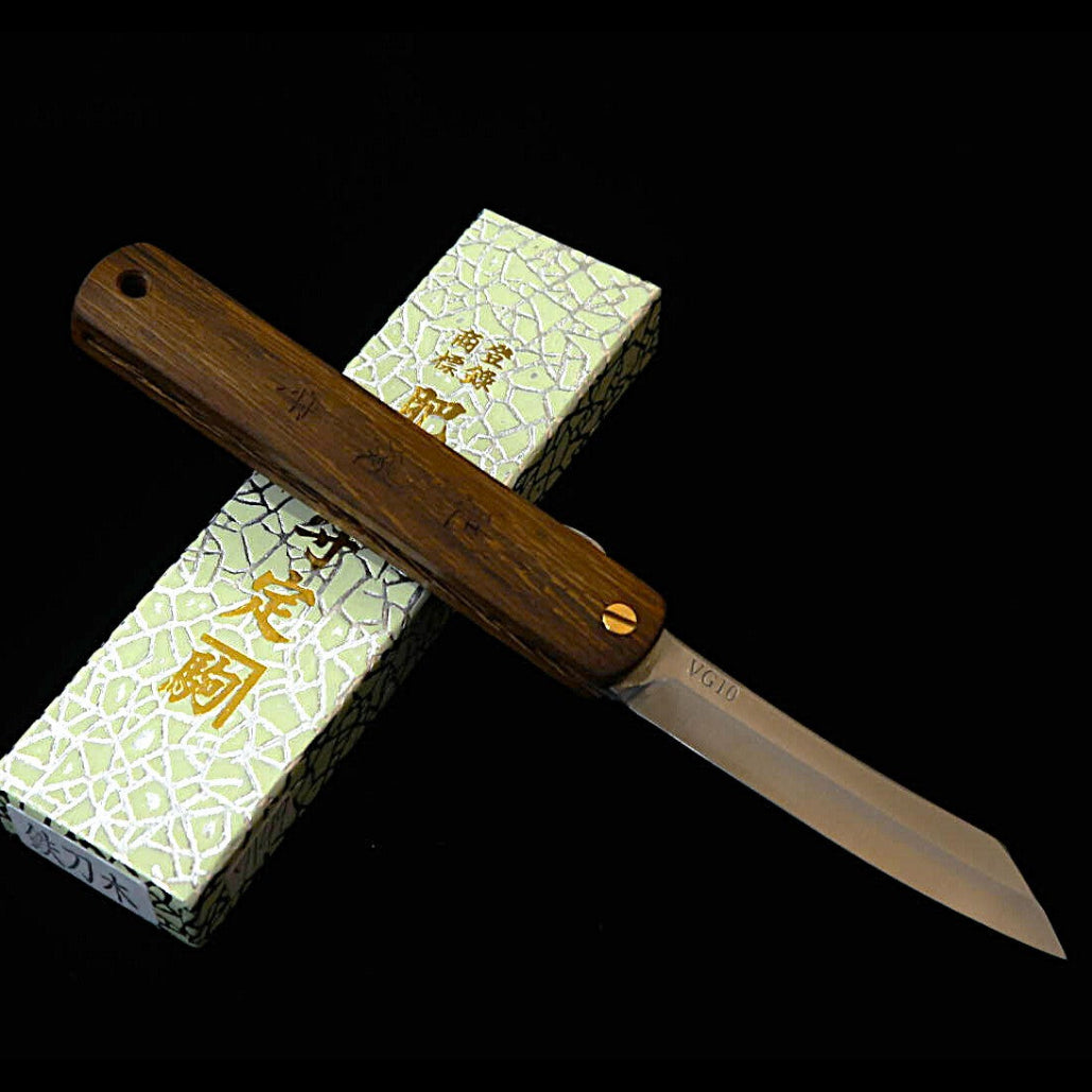 肥後守HIGONOKAMI 【Woodyシリーズ】VG10 鉄刀木柄 (70mm)