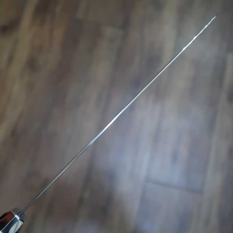 Gyuto ZANMAI MCUSTA Revolution Red (210mm)