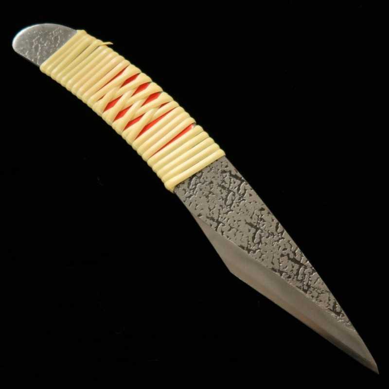 Kiridashi MIURA Aogami super, tipo pistola, mango envuelto en ratán (24/30 mm)