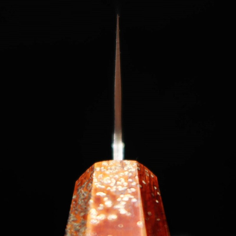 Gyuto Sakai Takayuki Seiren VG10 33-Layer Damascus Oak Lacquer Handle (240mm)