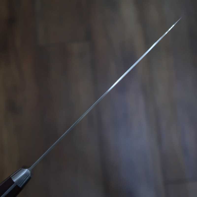 SUISIN INOX PREMIUM Santoku manche en micarta rouge/noir (180 mm)