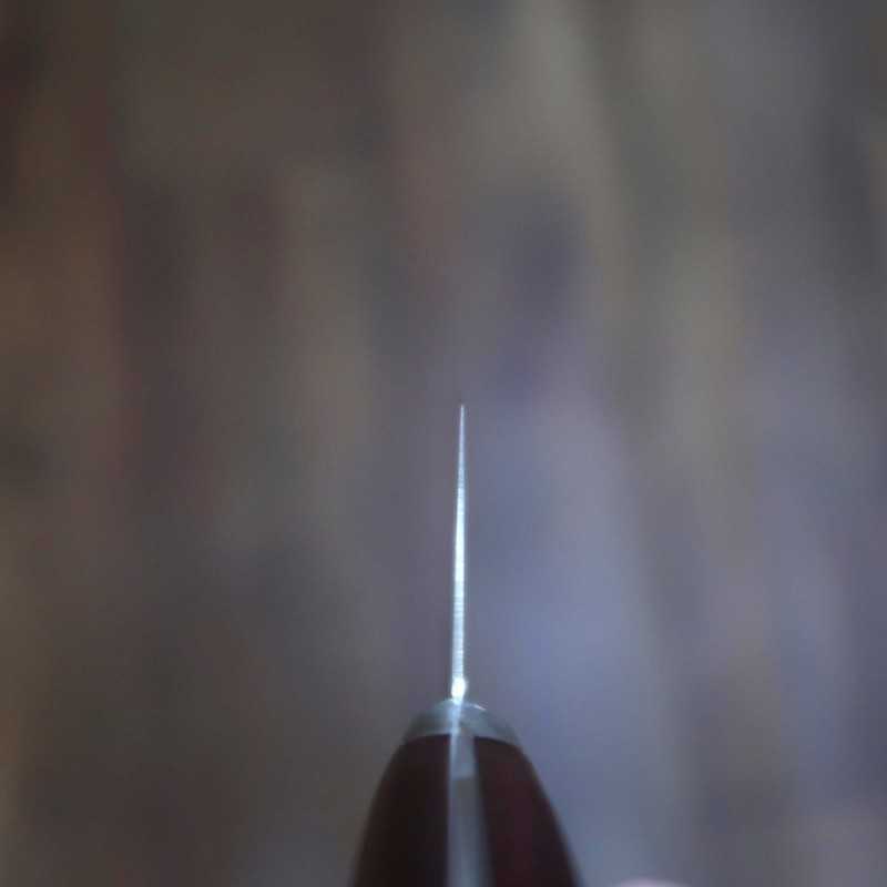 SUISIN INOX PREMIUM Santoku manche en micarta rouge/noir (180 mm)