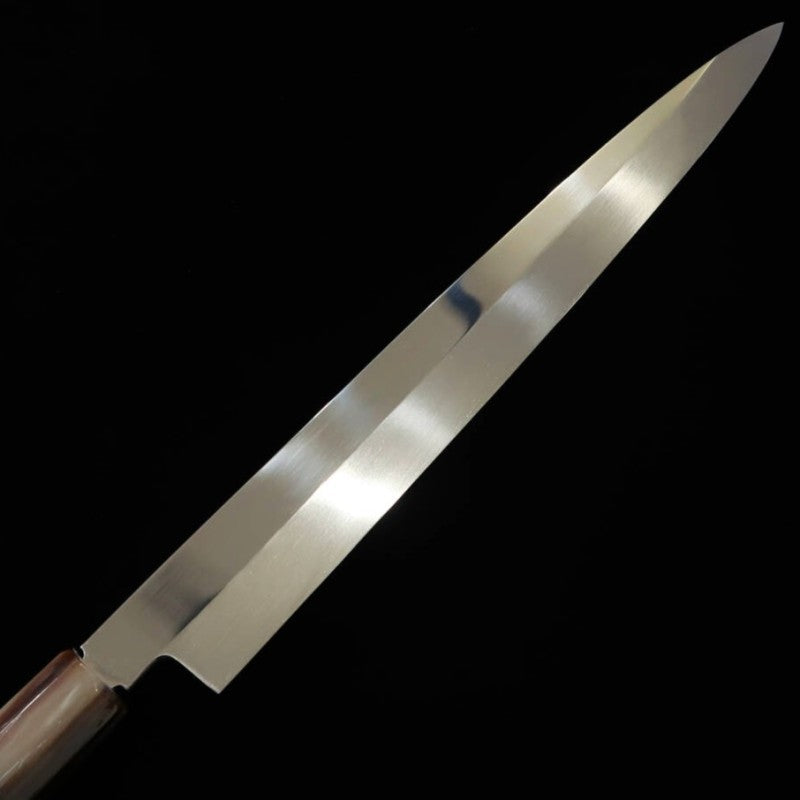 Yanagiba SUISIN Honyaki Aogami No. 2 Cabo em ébano com Saya de magnólia Por Ikeda san (300mm)
