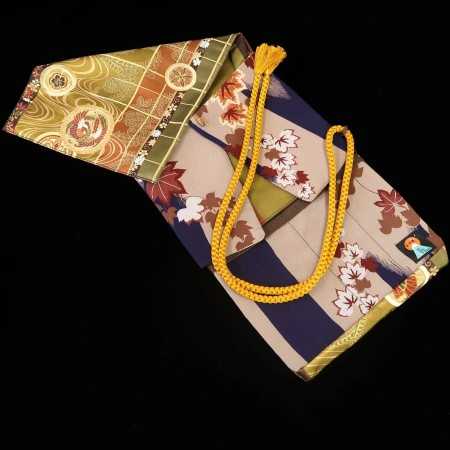 FUJISHIKA BOLSA ROLO PARA FACA - Feito de quimono vintage e obi - Tamanho: 85×33cm