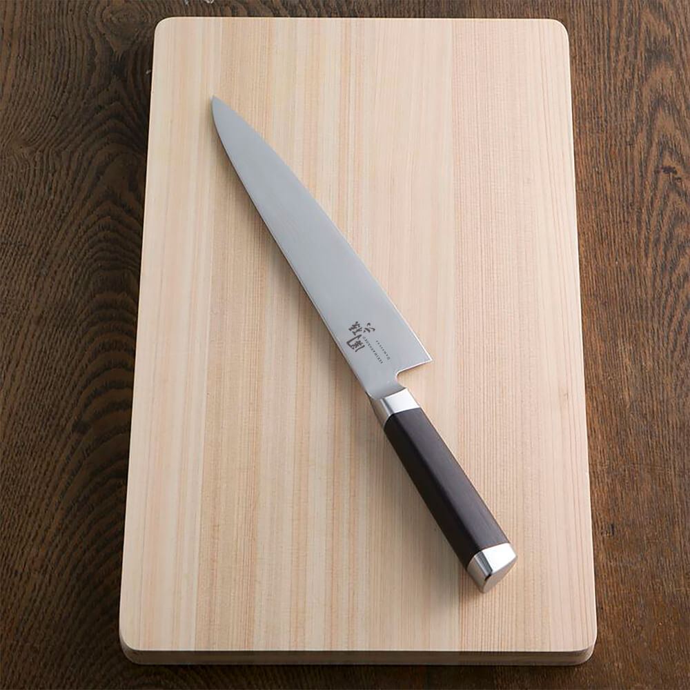 SEKI MAGOROKU Damascus AE5205 gyuto (210 mm)
