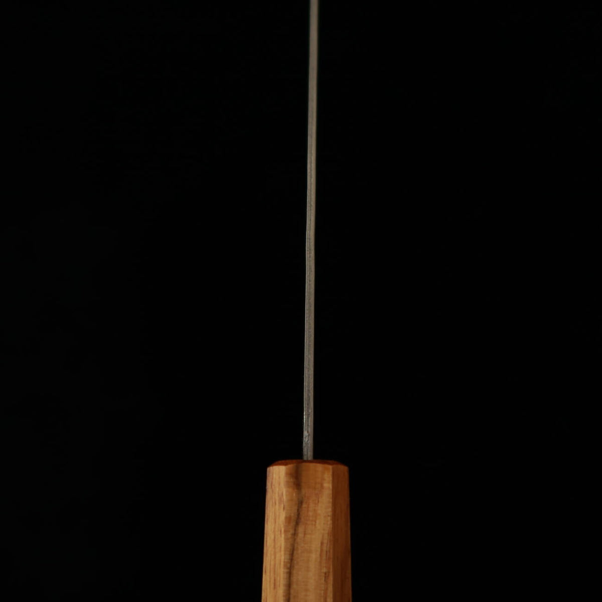 Miura MIURA Petty 440C Fosco Damasco Cabo octogonal em carvalho (150 mm)