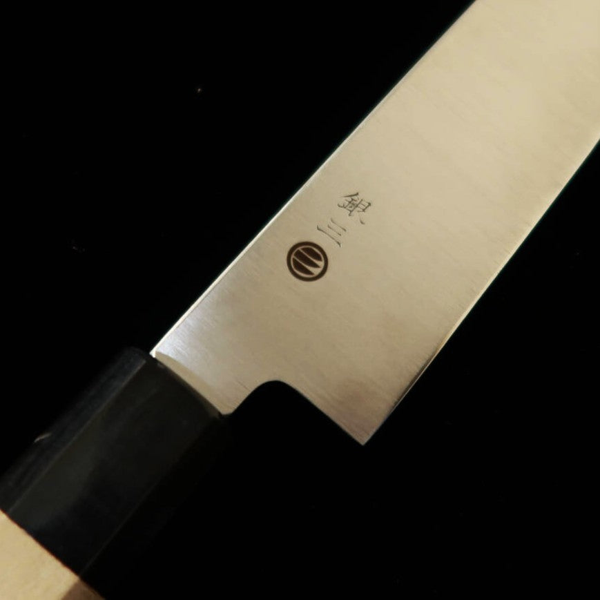 Miura MIURA Yanagiba Ginpaku nº 3 para canhotos, acabamento Kasumi, cabo octogonal em chifre de búfalo e magnólia (210-300mm)