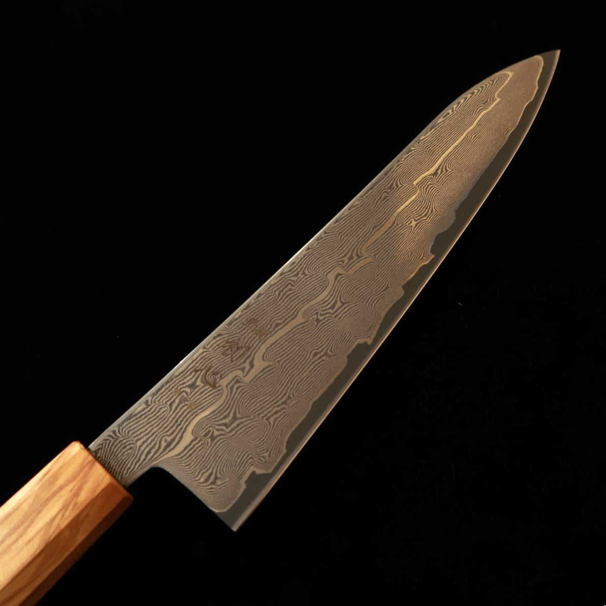 HATSUKOKORO Gyuto Aço Inox Ginsan Damasco (210mm) Cabo Octogonal de Oliveira
