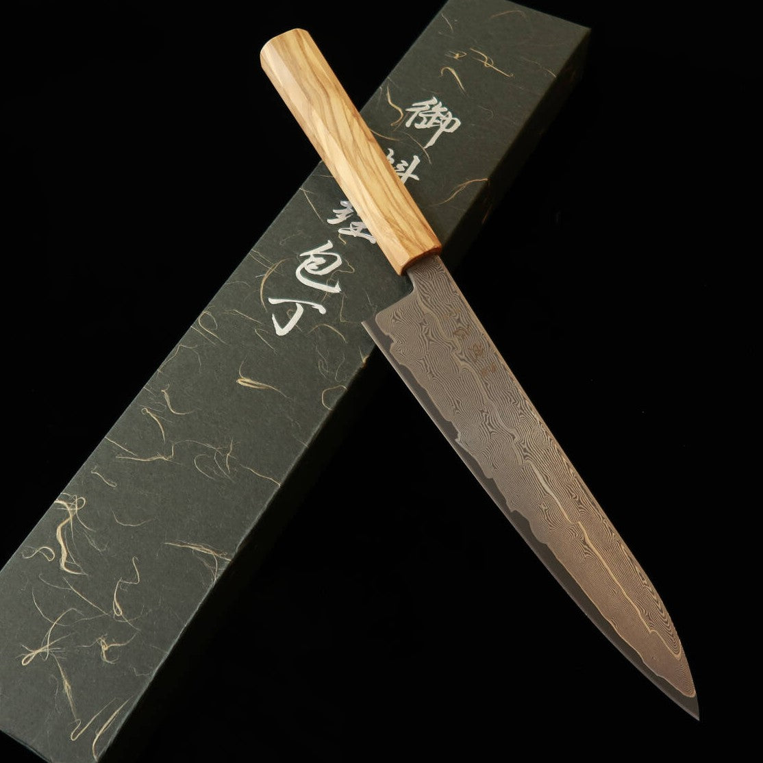 HATSUKOKORO Gyuto Aço Inox Ginsan Damasco (210mm) Cabo Octogonal de Oliveira