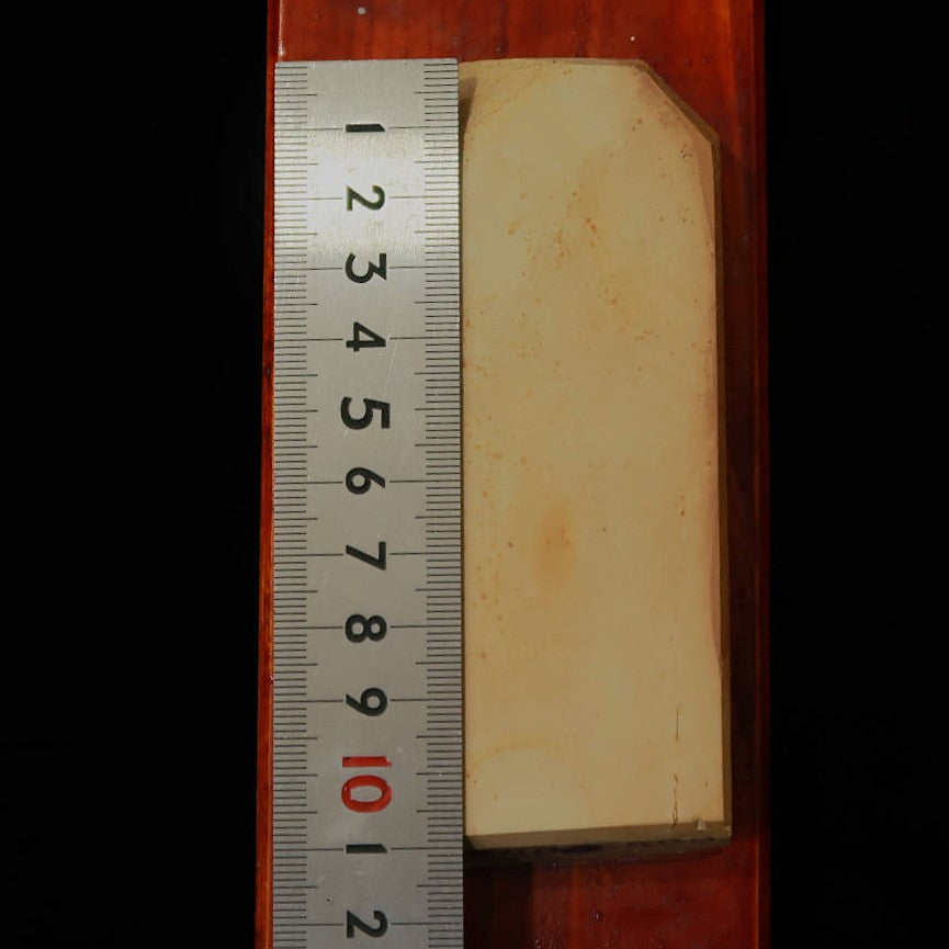 天然砥石　奥殿 合砥 コッパ 台付き 53×112×17mm