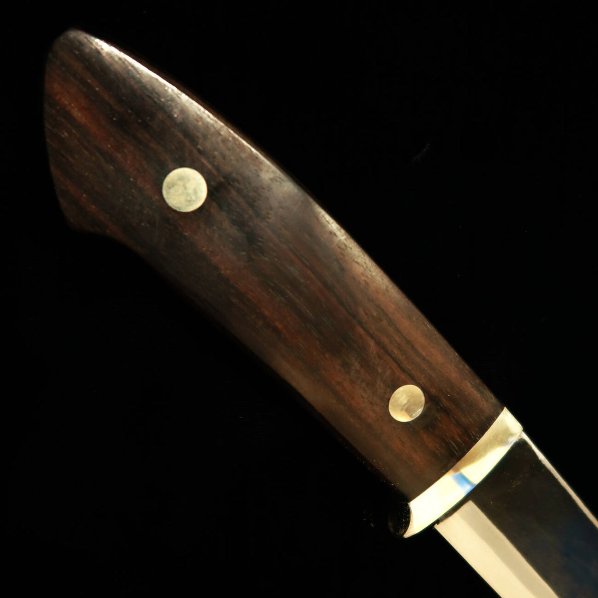 TAKEDA Hamono, forja manual Bitchu, obra de Moriya Masasaku, cuchillo con funda (sheath knife), ébano rayado