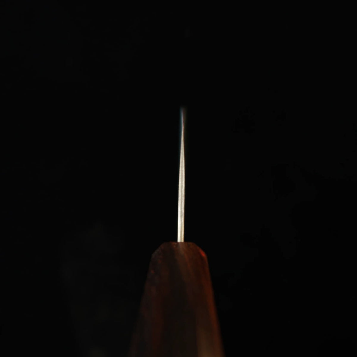 SAJI TAKESHI Nakiri VG10, damasco ennegrecido, mango integral de ébano (165 mm)