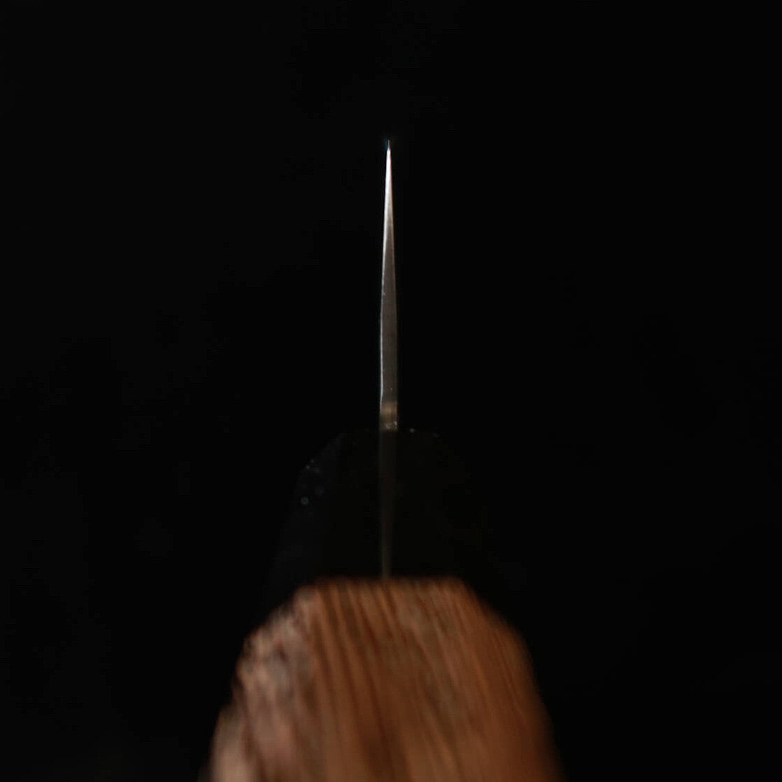 三浦 MIURA 三徳 VG10 黒染 槌目ダマスカス ウェンジ八角柄（180mm）