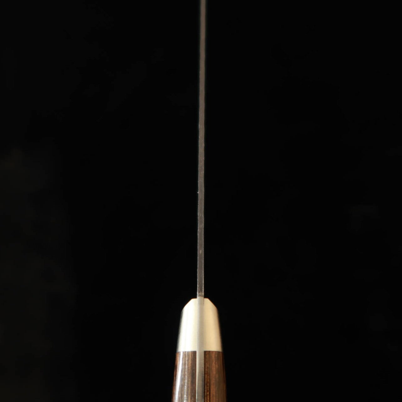 三浦MIURA 菜切 青紙スーパー 黒打ち 鎚目 焦茶柄 鍔付き（165mm）