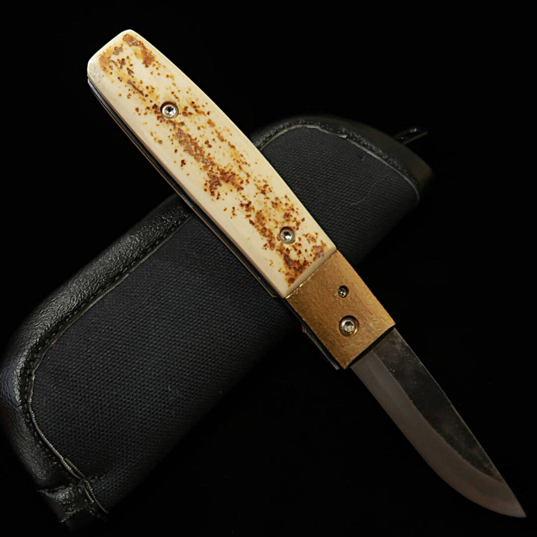 Cuchillo plegable tipo Bitchu TAKEDA Forjado a mano por Fumio Inagaki, mango de marfil de mamut 