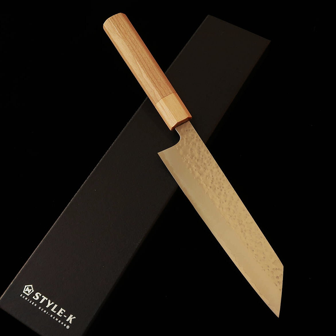 Makoto Kurosaki Sakura Bunka SG2 hammered finish octagonal handle (165mm)