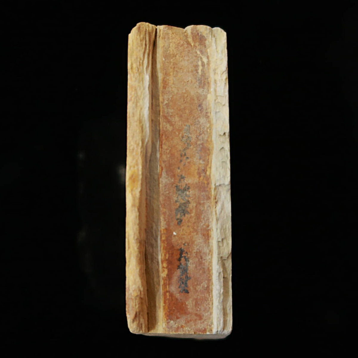 Pierre à aiguiser naturelle Ōtsuki, Suita, morceau « koppa » 64 × 71 × 24 mm