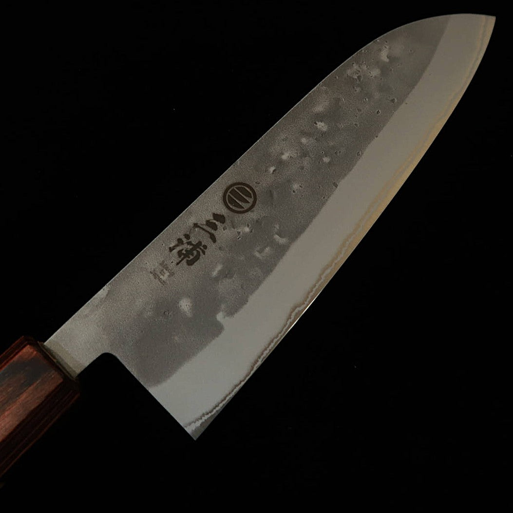 MIURA Santoku forgé Aogami finition Nashiji manche en orme (165 mm)