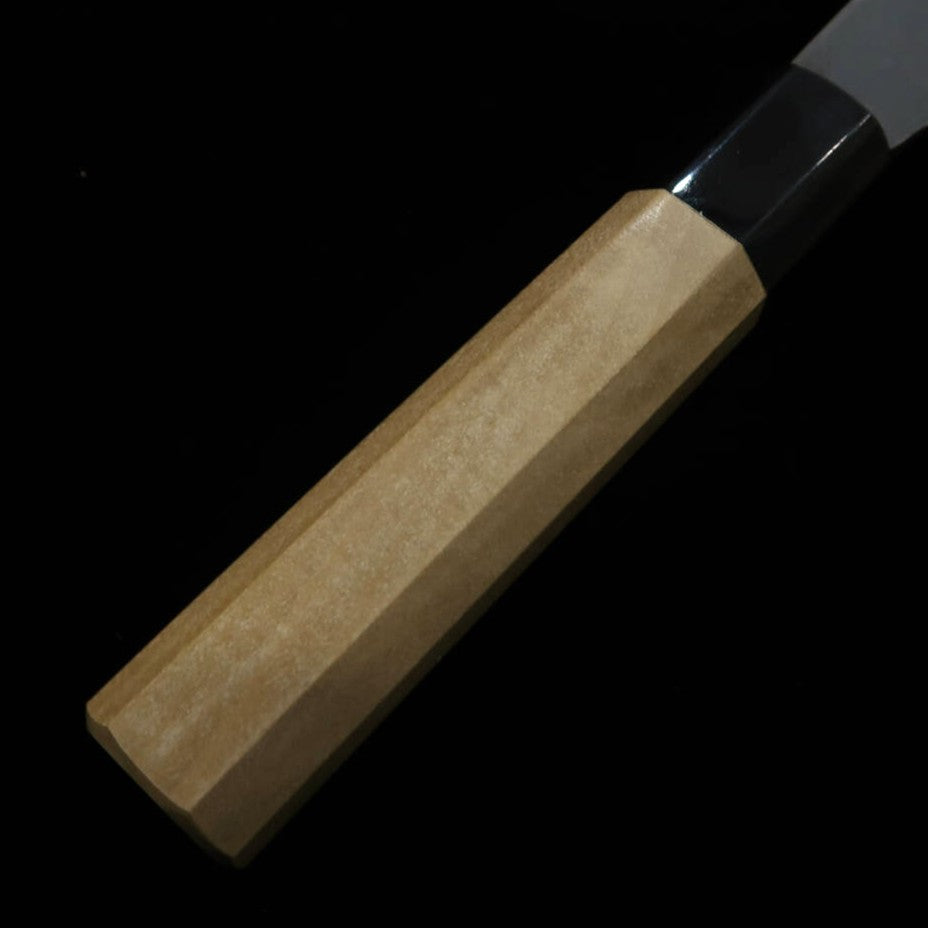 Miura Bunka, acier Aogami n°1, acier inoxydable cladding, finition kuro-uchi, manche octogonal en bois de buffle et magnolia (190 mm).