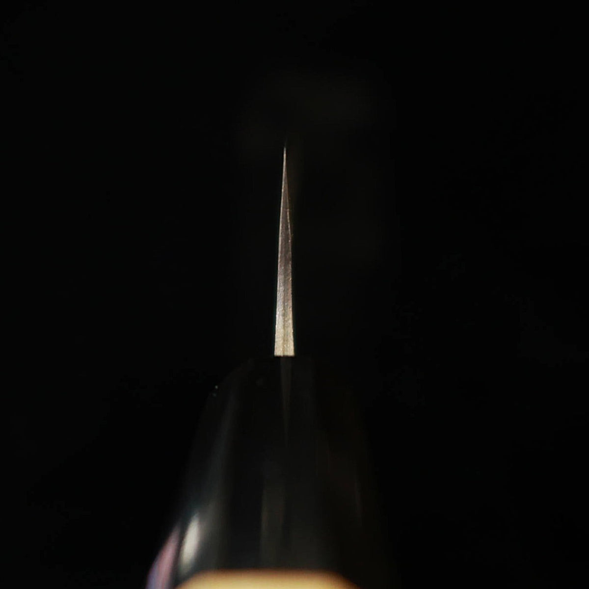 MIURA Cuchillo para jurel Aogami nº1, acabado negro forjado, mango octogonal de magnolia (145 mm)