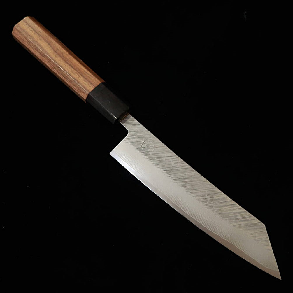 MIYAZAKI KAJIYA – “Tsubaki” – petty kiritsuke ZA18, Damasco martelado, tratamento sub-zero, cabo octogonal em nogueira (150 mm)