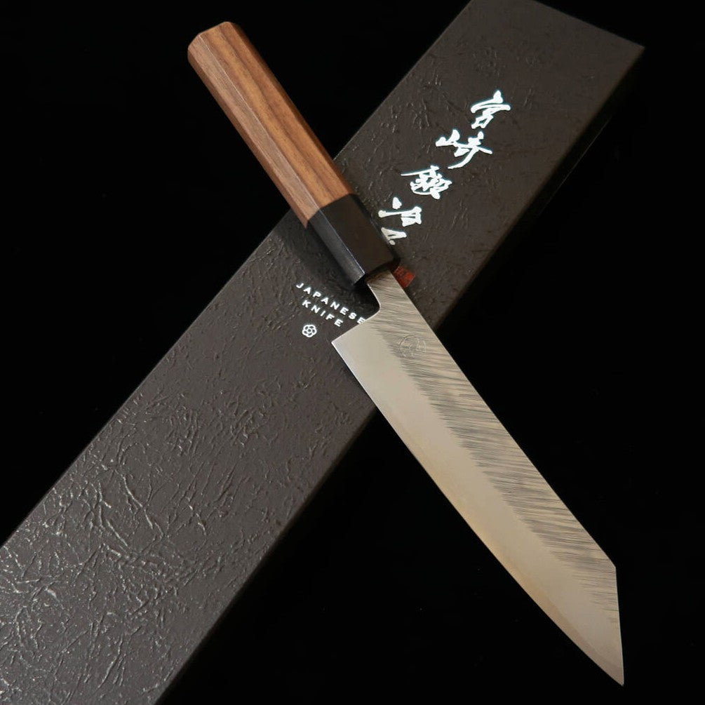 MIYAZAKI KAJIYA – « Tsubaki » – petty kiritsuke ZA18, damas martelé, traitement cryogénique, manche octogonal en noyer (150 mm)