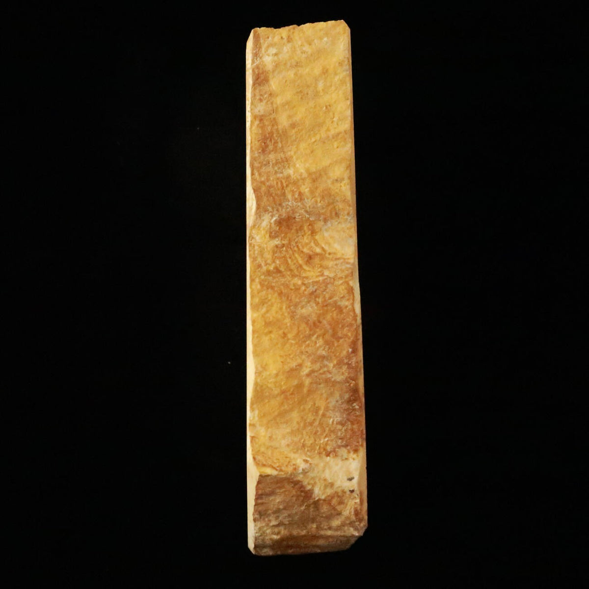 Mio Tsukushihime, piedra de afilar natural Iyo Meito M33, veteada, 88 × 160 × 35 mm