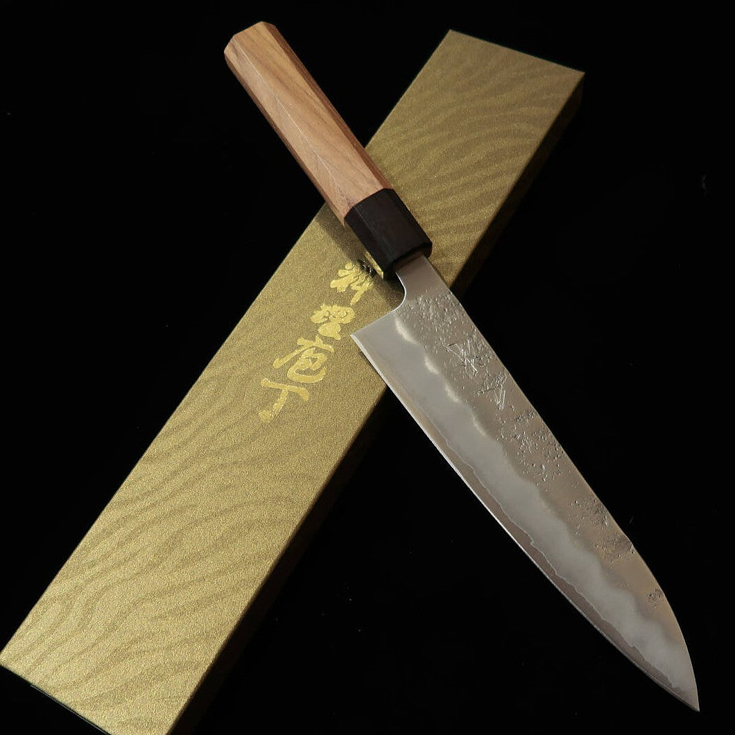 三浦 MIURA 牛刀 銀紙三号 梨地 ダマスカス ウォルナット八角柄 (180/210mm)