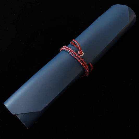 Rouleau à couteaux en cuir YOKU leatherworks Long Lasting Leather Bleu x Rouge 4P (4 pièces/emplacements)