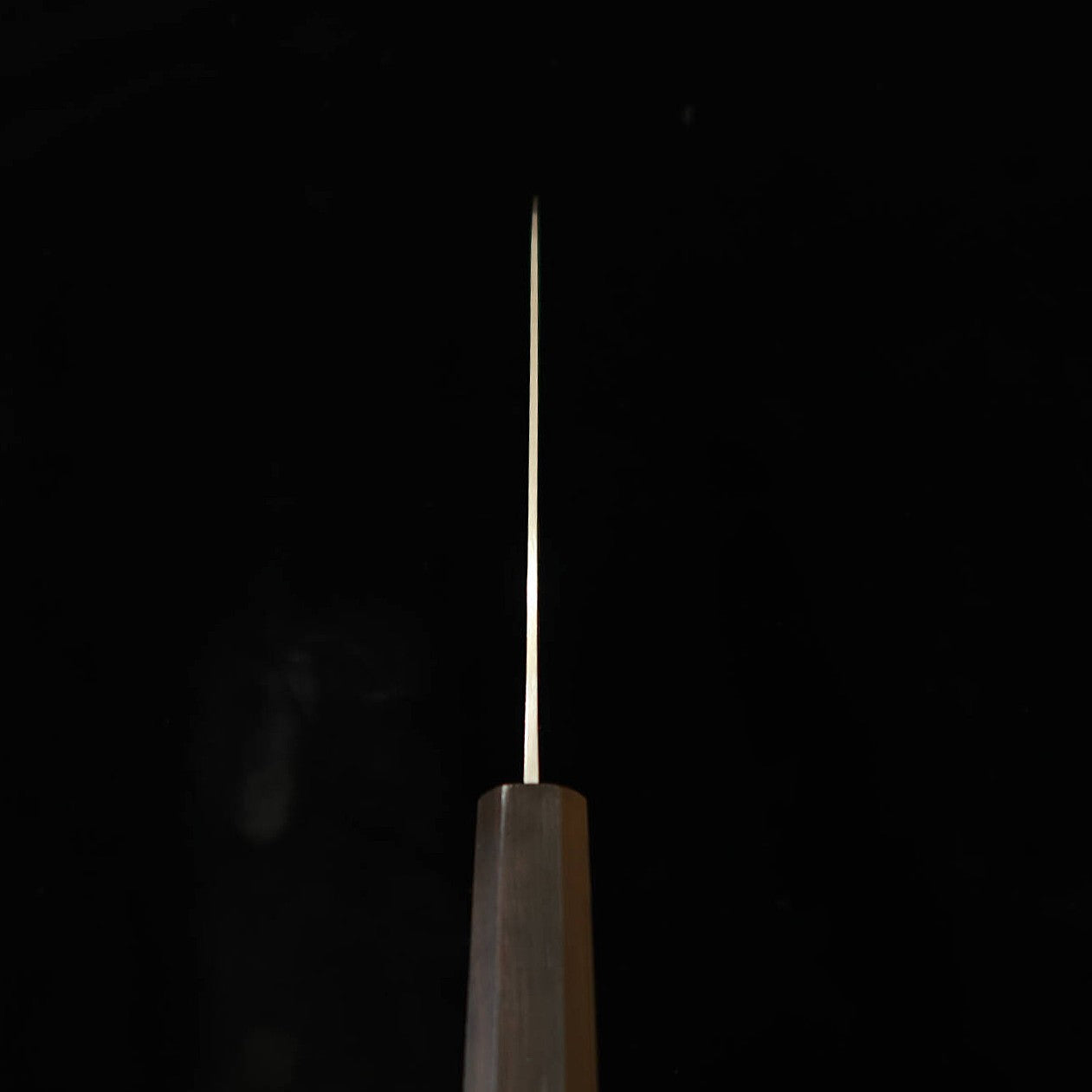 三浦 MIURA 三徳 VG10  全面ダマスカス 黒檀一体型柄（180mm）