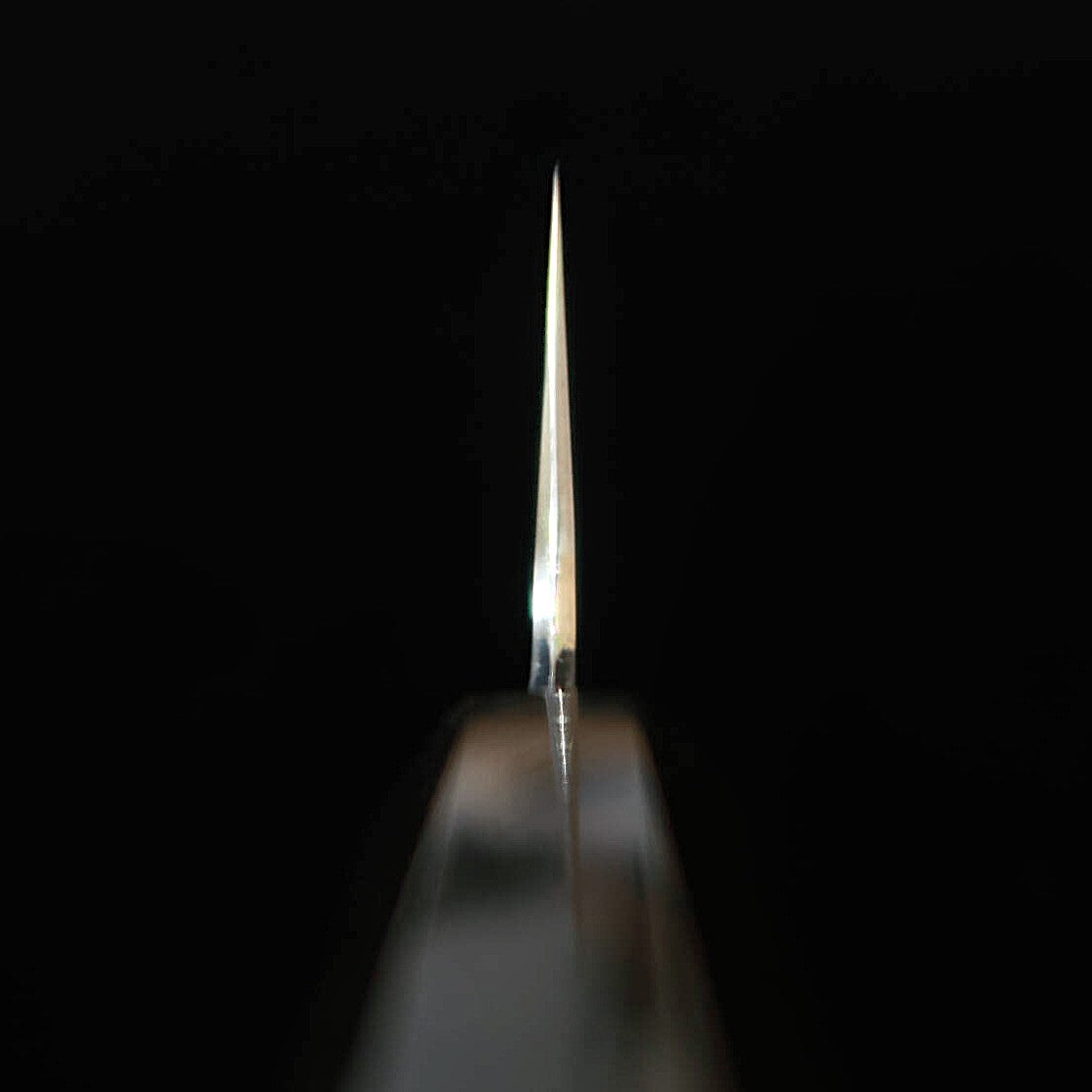 HADO Hado – Junpaku Aço Branco nº 1, núcleo em aço inox, Santoku, cabo octogonal em chifre de búfalo (180 mm)