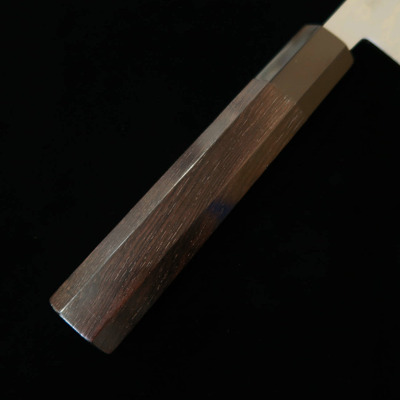 Couteau Santoku MIURA - Acier Shirogami (Acier Blanc), Damas, Manche Octogonal en Ébène (165 mm)
