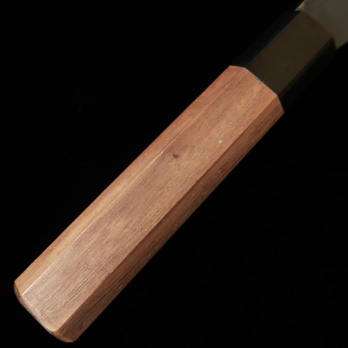 HIDARI YORIMITSU – Bunka, Aogami n°1, finition kuro-uchi, manche en noyer (200 mm)