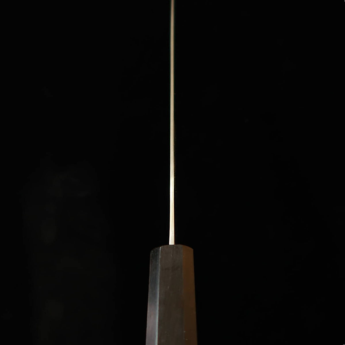 Miura MIURA Gyuto VG10, Damas intégral, manche monobloc en ébène (210 mm)
