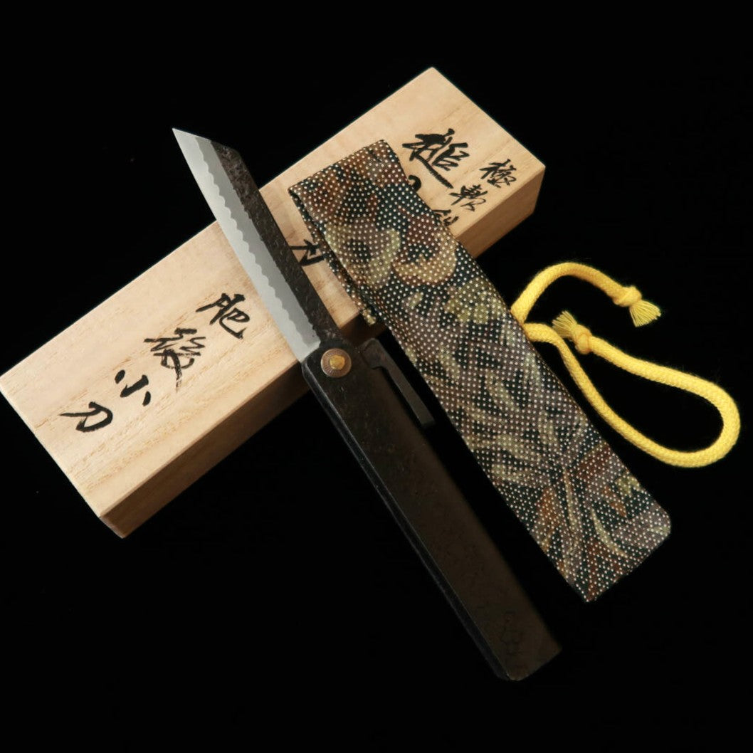 冨田作 肥後小刀 極軟鉄鍛造 白紙二号 特大ナイフ型 黒打ち 鎚目 桐箱・収納袋付き (90mm)