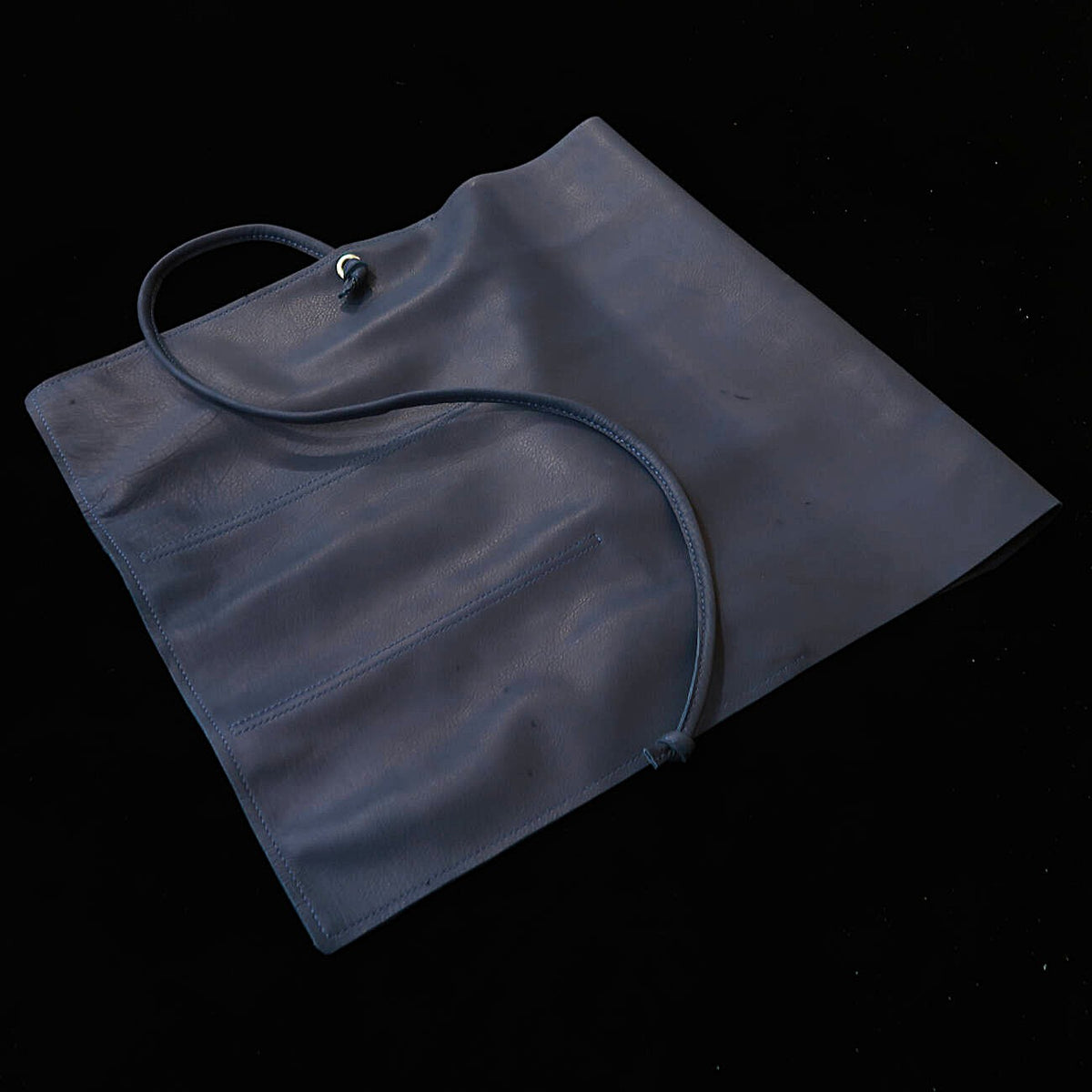 YOKU leatherworks funda enrollable de cuero para cuchillos color azul marino, suave