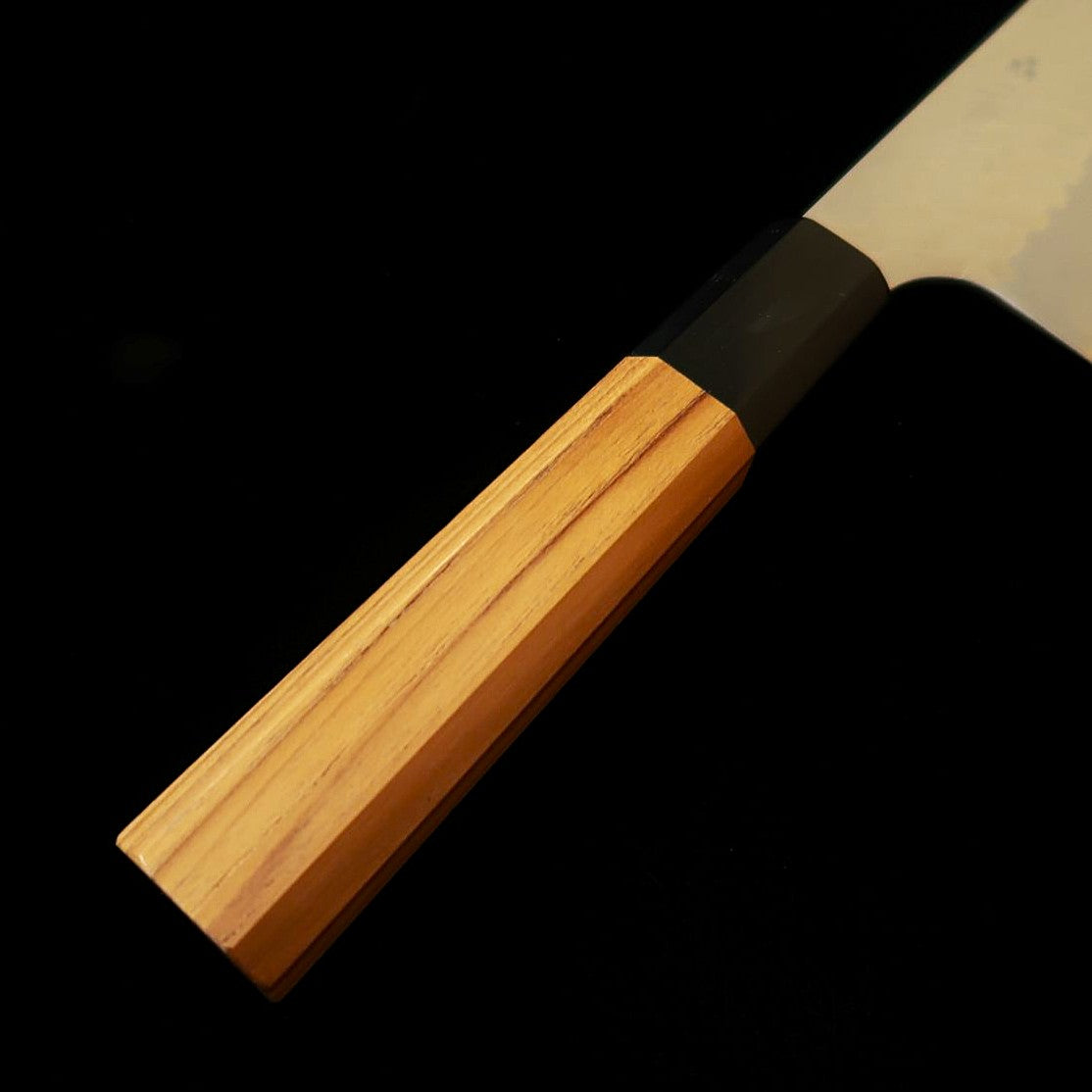 NIGARA Hamono SG2 Polished Tsuchime Santoku with Teak Octagonal Handle (180mm)